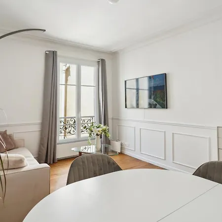 Apartment Le Xvie Chic - *